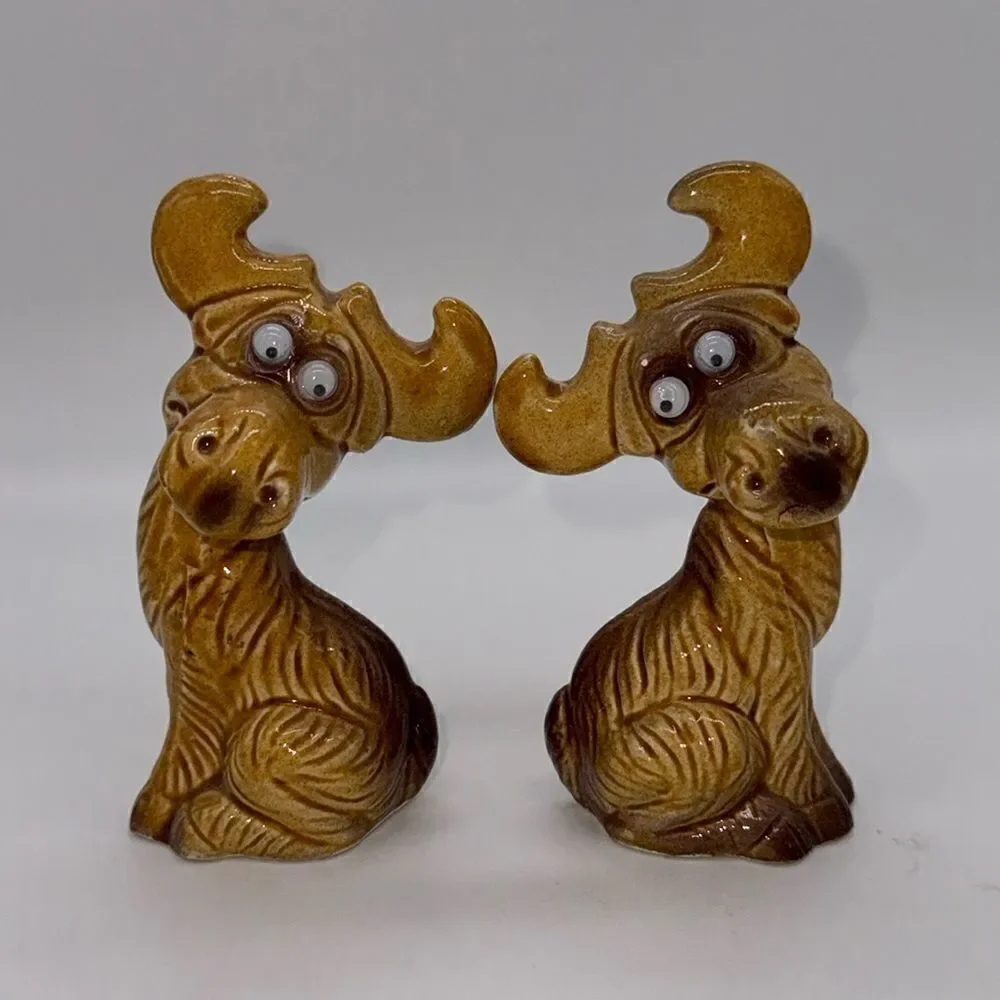 Vintage Google Eyes Moose Ceramic Salt and Pepper Shakers Japan